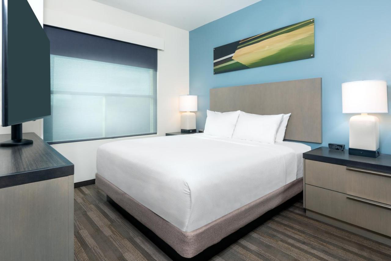 Hotel Hyatt House Airport/westshore 3*
